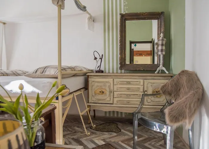 Nomi Dream Box Split